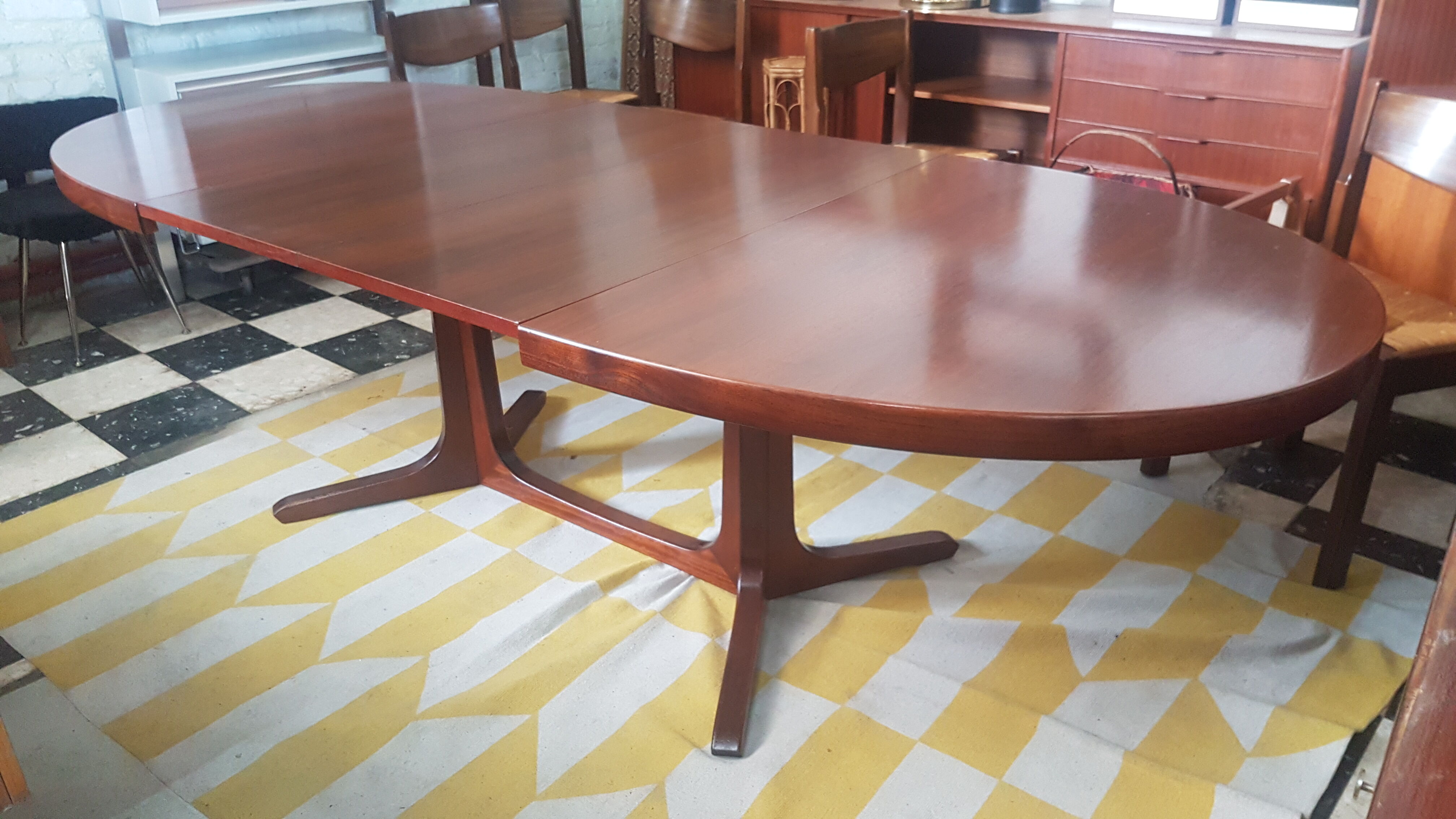 Dining table solid teak oval with extensions