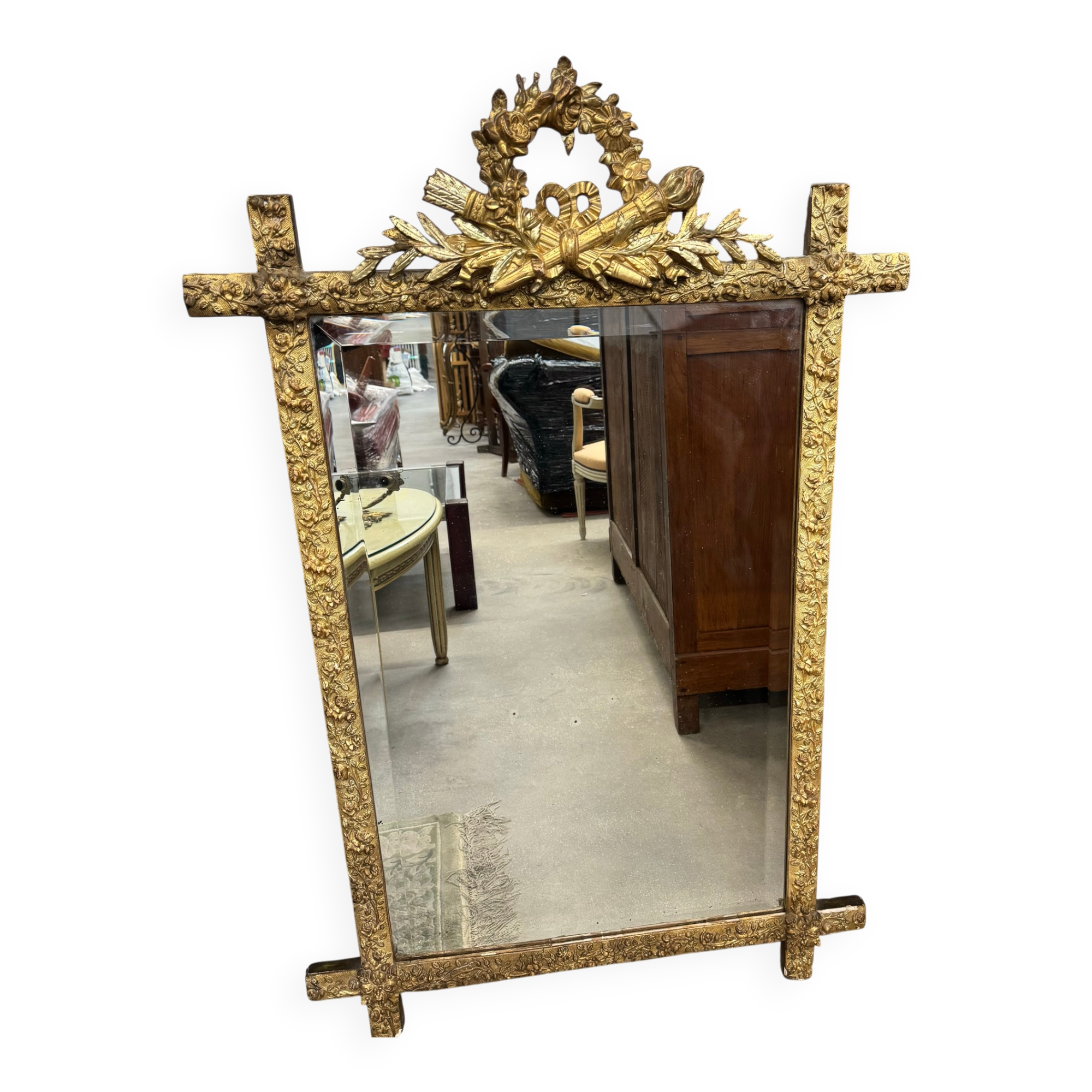 Louis XVI style pediment mirror in gilded wood – 19th century - H118c