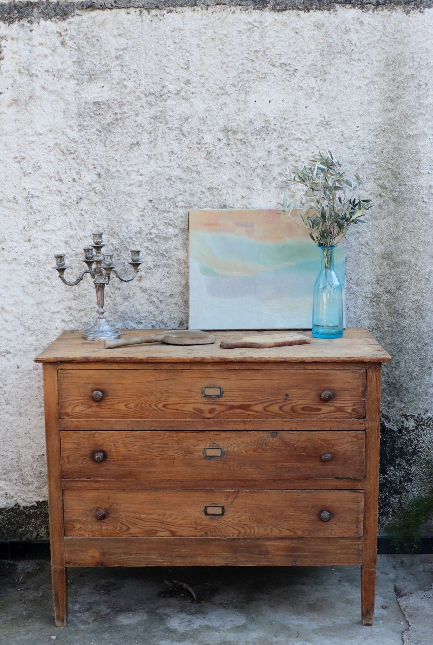 Chest of drawers in solid wood 19th