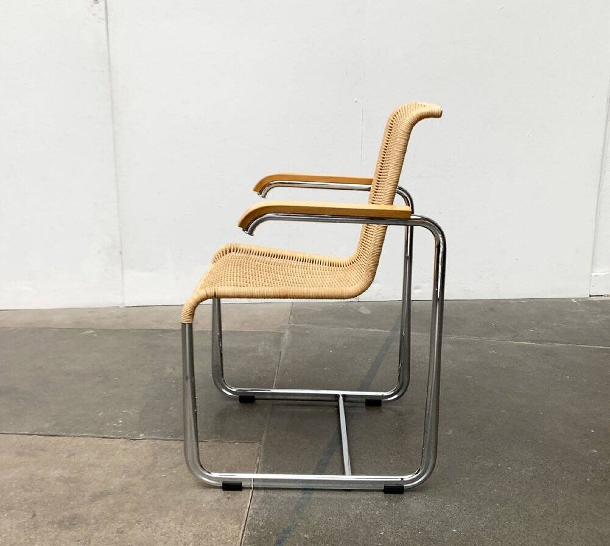 Vintage cantilever armchair D20 German by Tecta