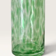 Grande carafe en verre soufflé moucheté vert avec bouchon boule