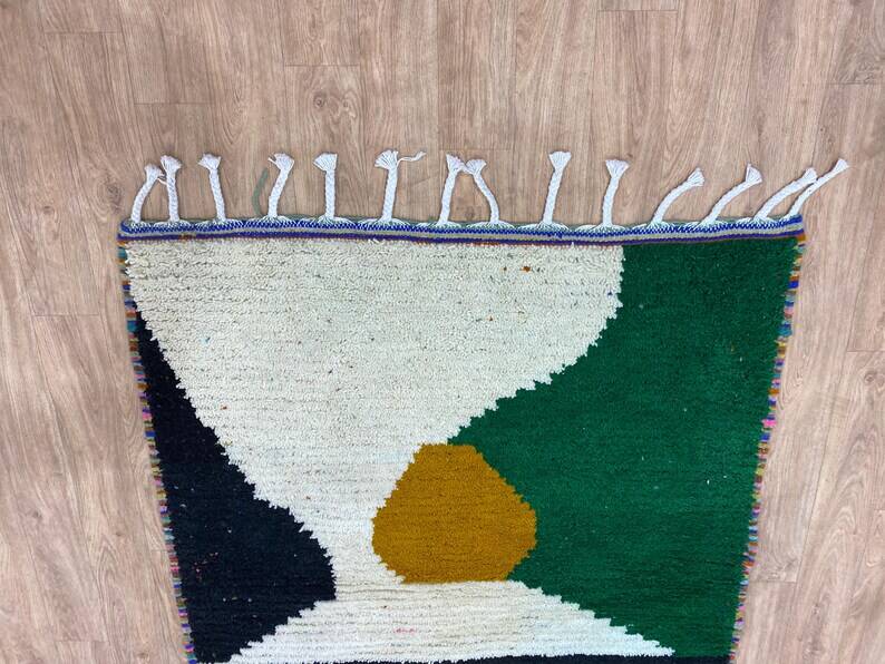 Moroccan Berber rug 250cmx150cm