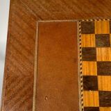 Table chess marqueterie piece sculptee bois 1930