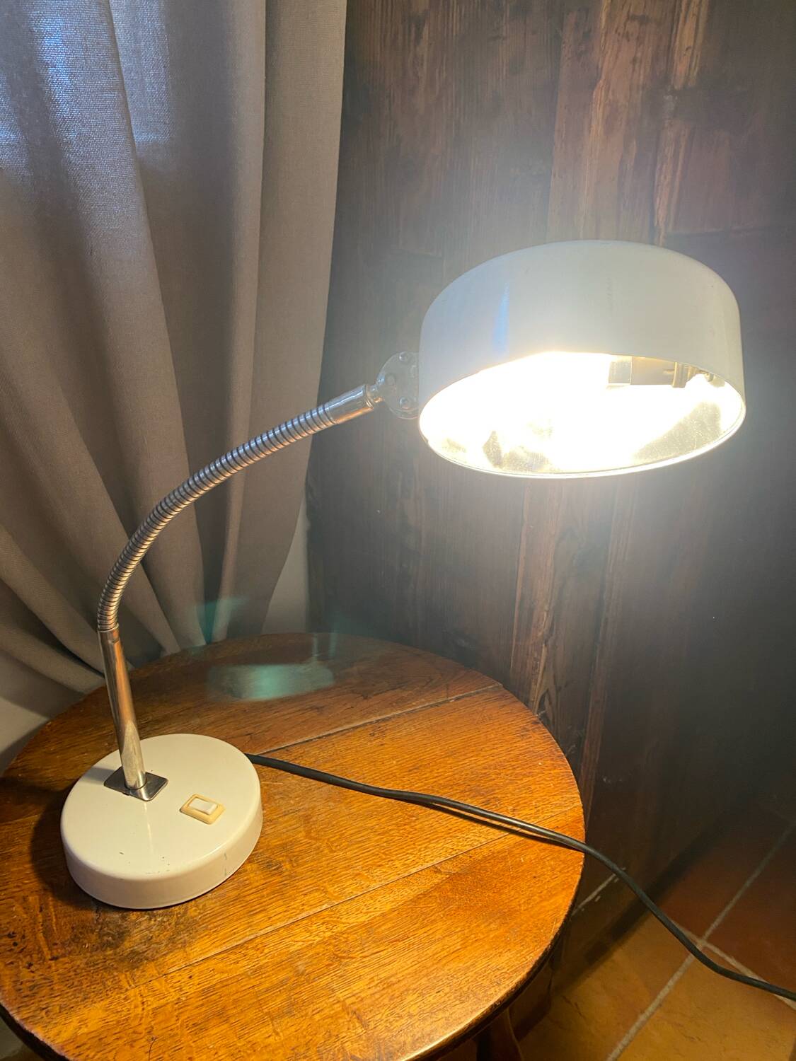 Jumo industrial desk lamp
