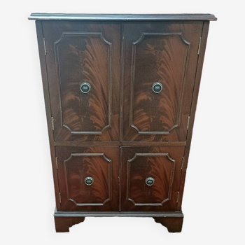 English style sideboard in mahogany veneer with liftable top