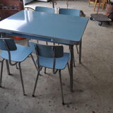Kitchen table and 4 chairs in blue formica
