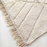 Moroccan berber carpet blessed ouarain ecru with diamond patterns engraved 304x204cm