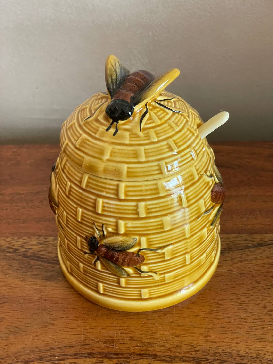Honey pot