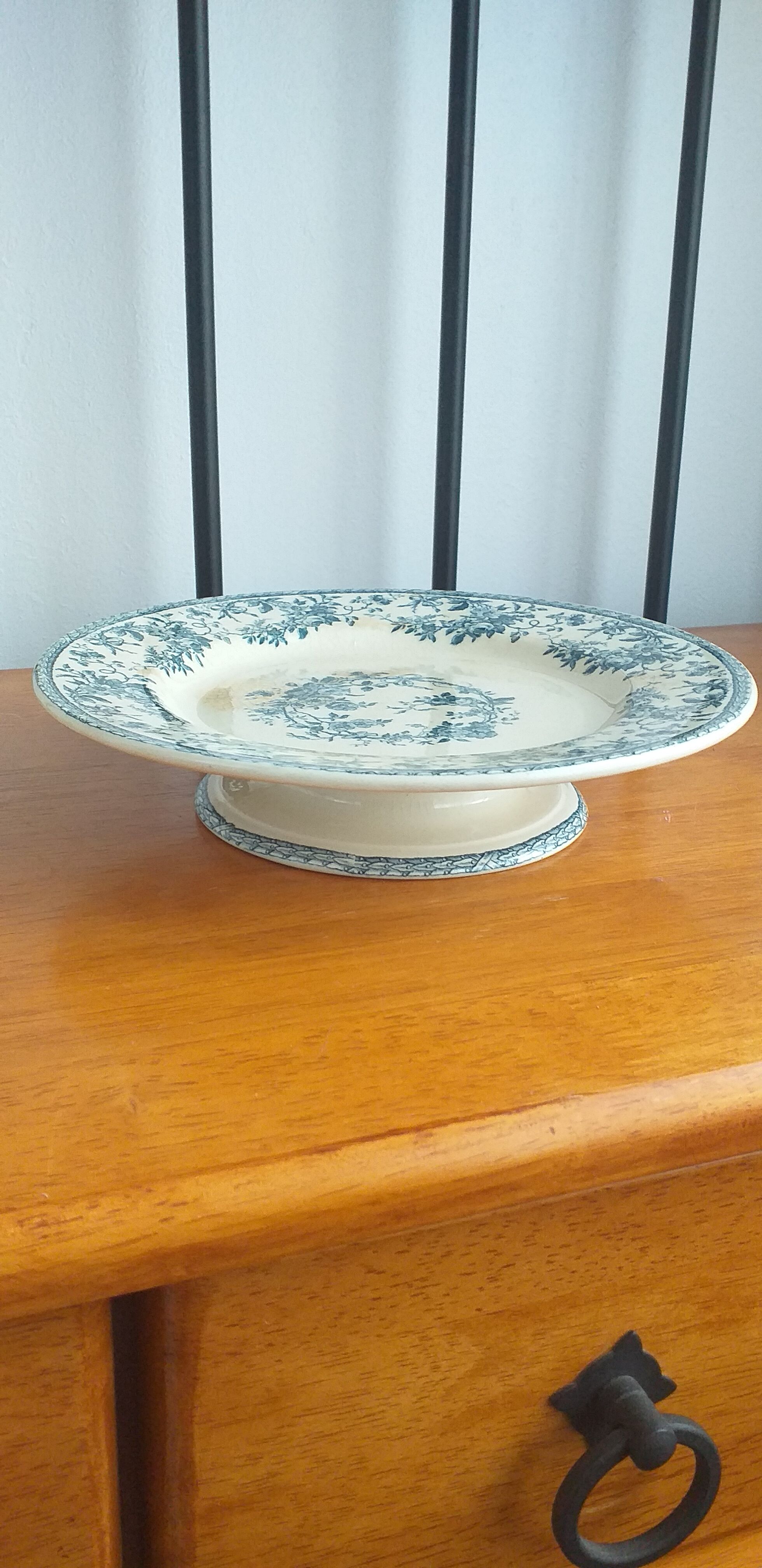 Compotier en porcelaine de Gien