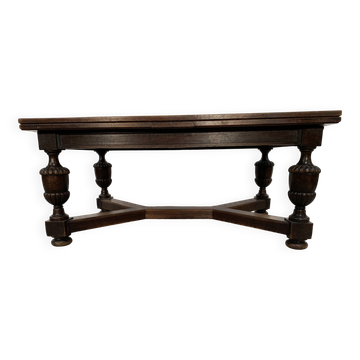 Renaissance style table in oak, 20th century