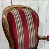 Napoleon III armchair from the end of the 19th century in walnut