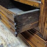 Antique solid wood wardrobe / bonnetière – Geometric design – H 208 cm