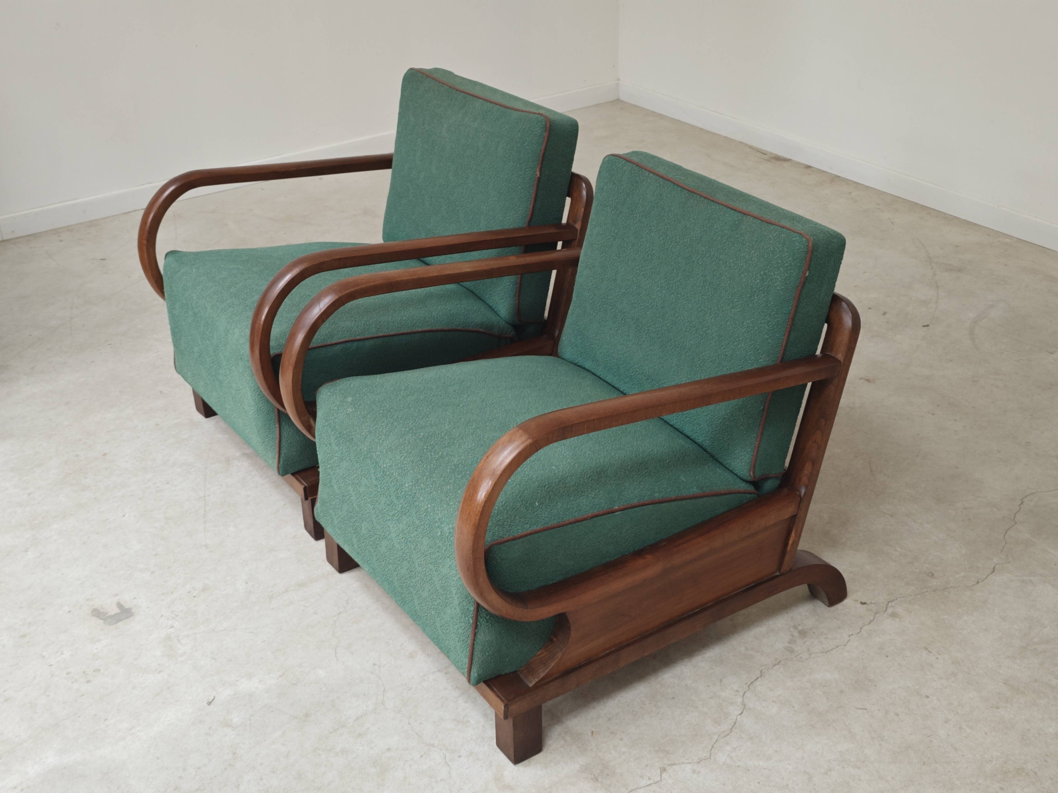 Paire de fauteuils Art déco vert par Jindrich Halabala, Prague 1930