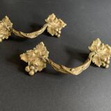 Pair of Art Nouveau bronze handles decorated with vine leaves, 1930