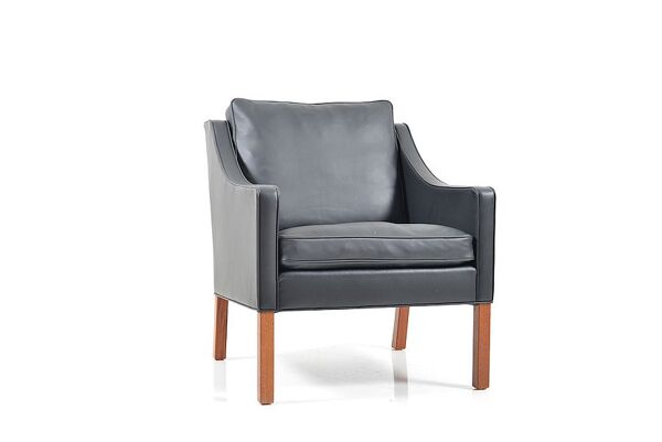 Padded of Borge Mogensen leather chair model 2207