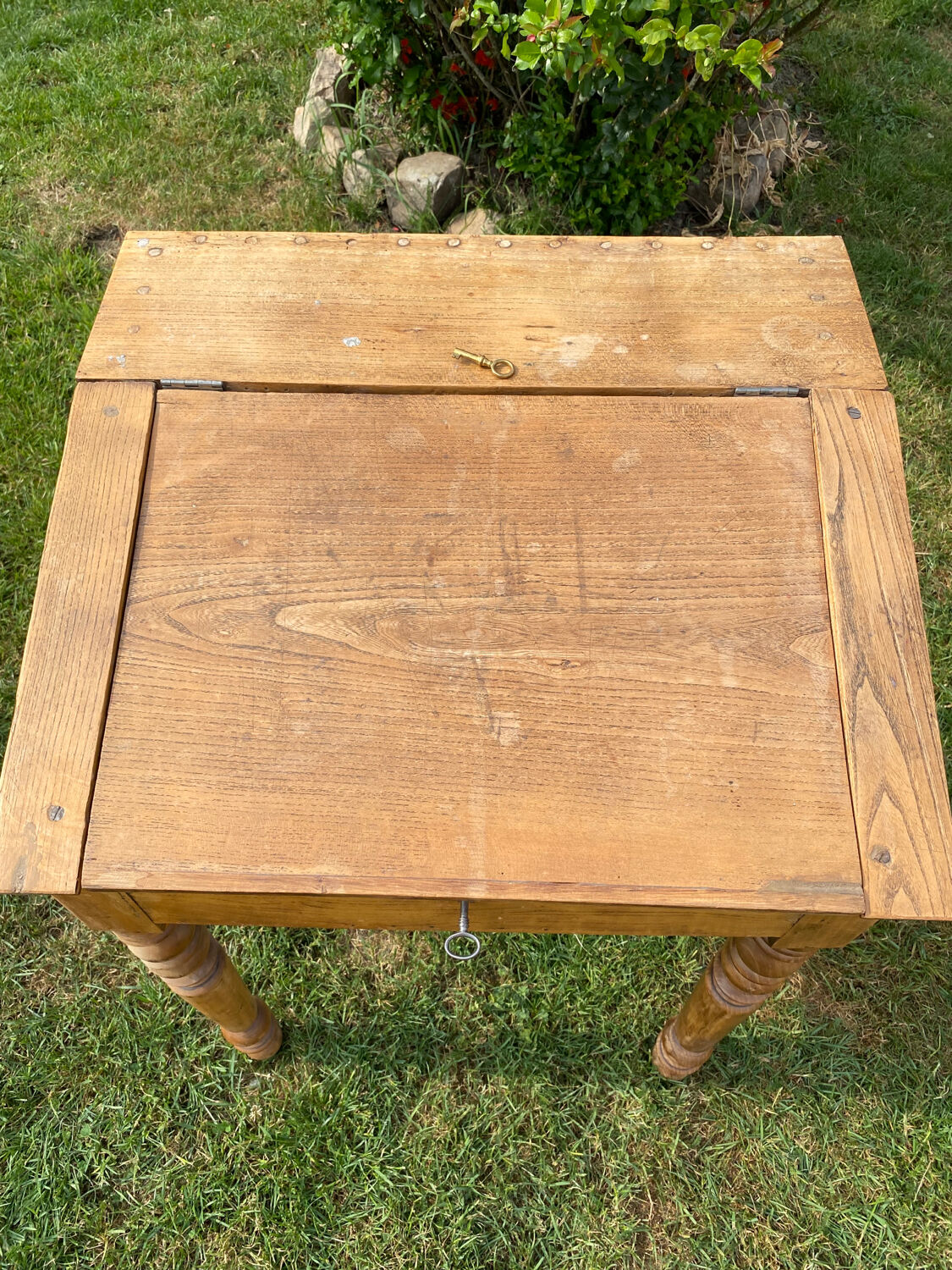 Bureau pupitre