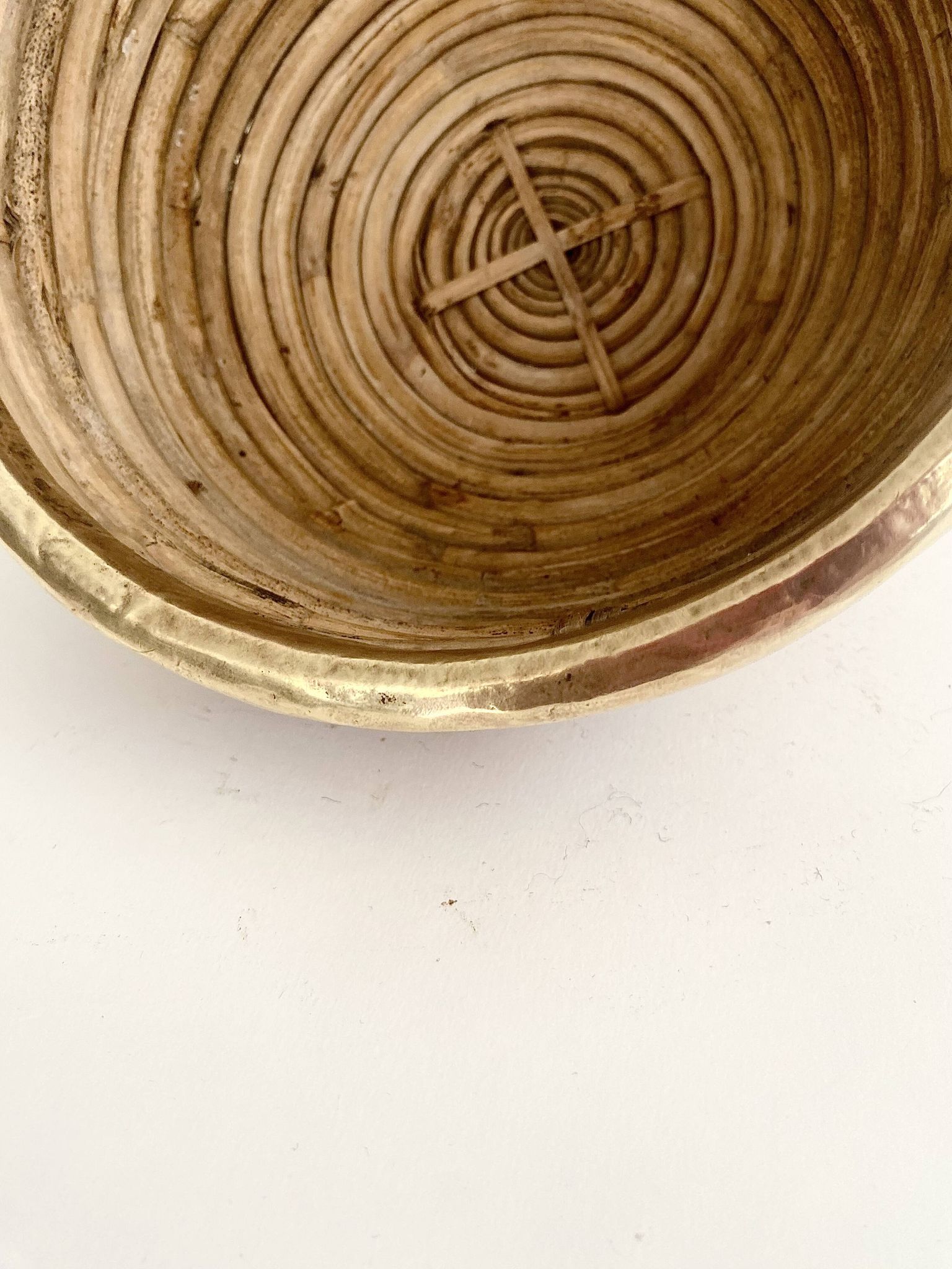 Rattan basket with brass rim 70-80