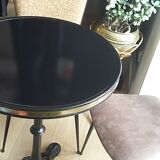 Table round bistro vintage cast iron foot, brass strap, renovated.