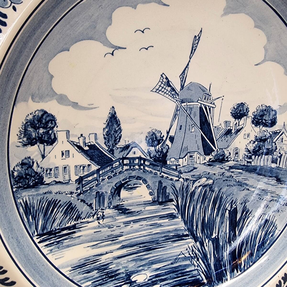 Dutch ceramic Blue Delft Wall Plate With Mill by Royal Goedewaagen, from the 70/80s