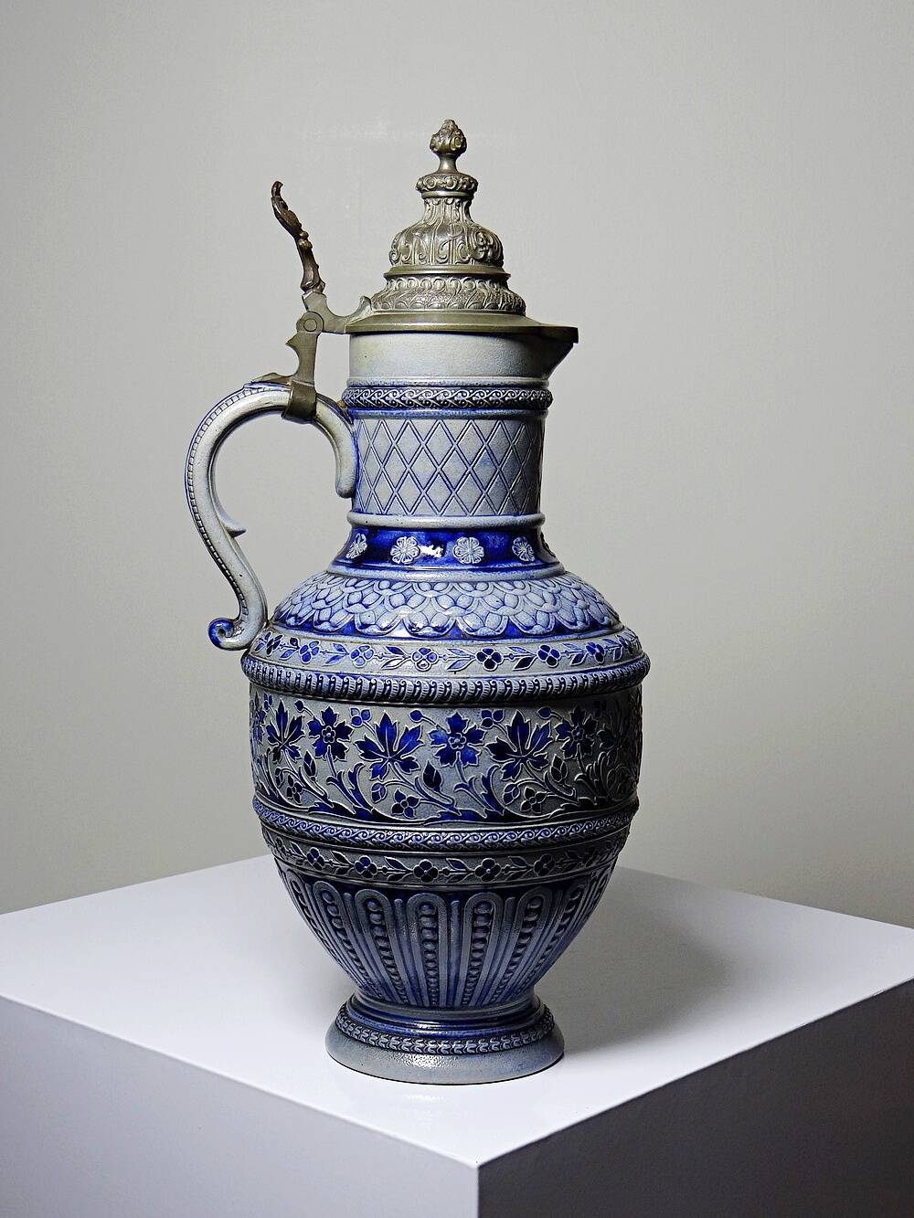 Large beer pitcher in salt-glazed stoneware and pewter, Germany, Westerwald type