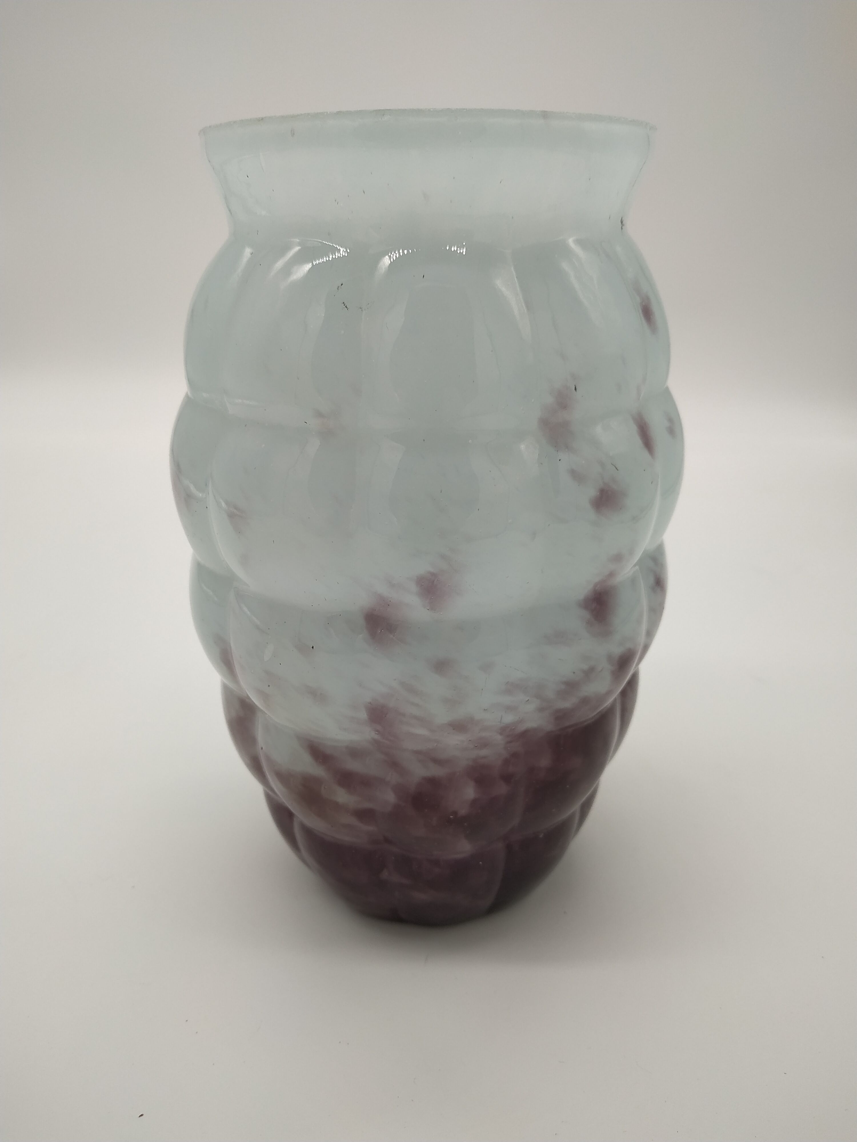 Vase en verre art déco cyan et prune