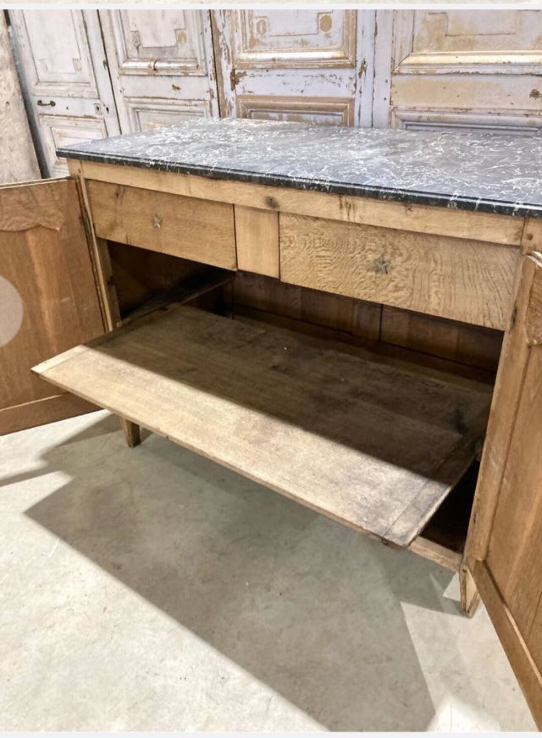 Oak buffet with a marble top from the 18th century.