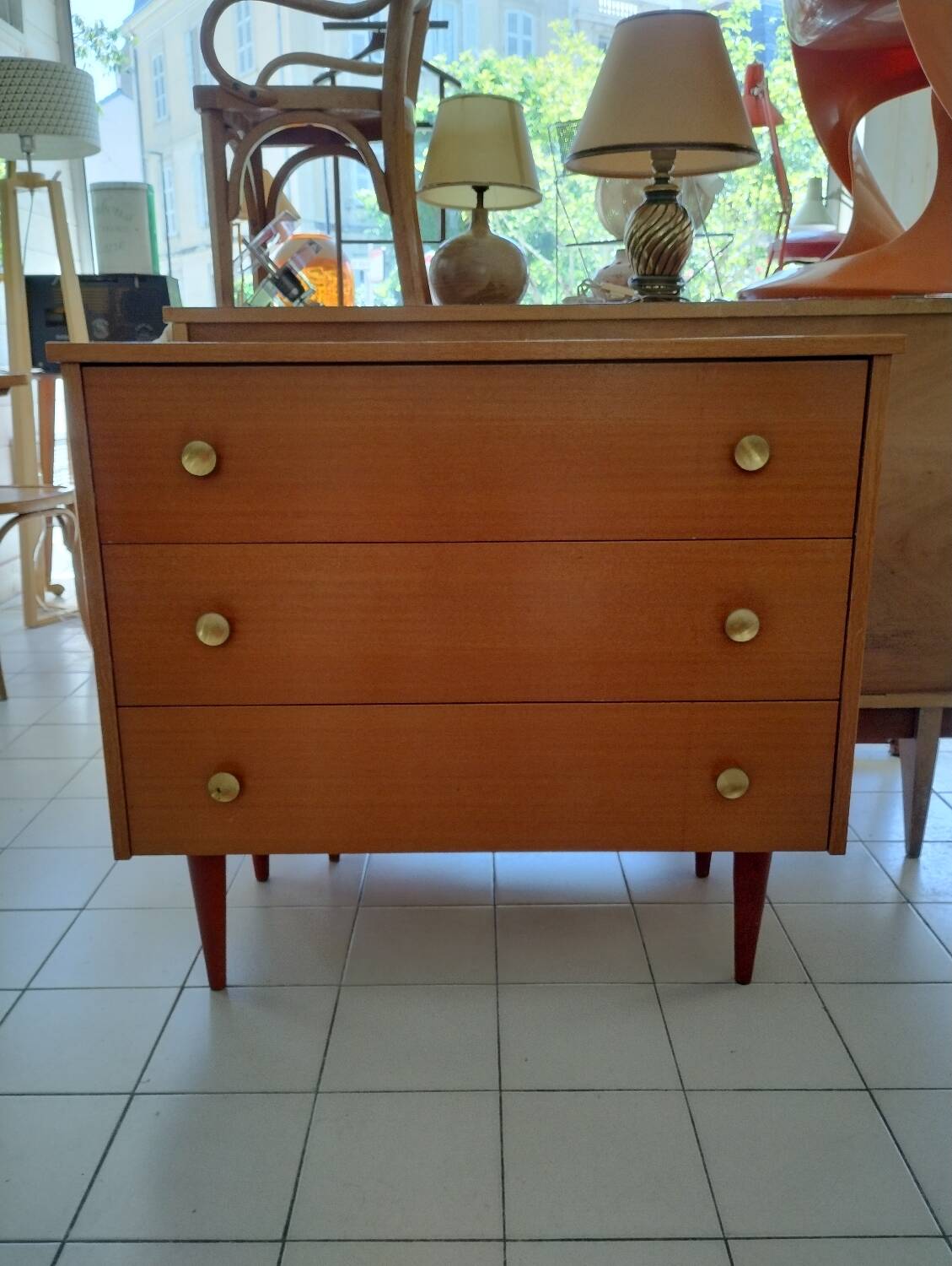 Vintage chest of drawers