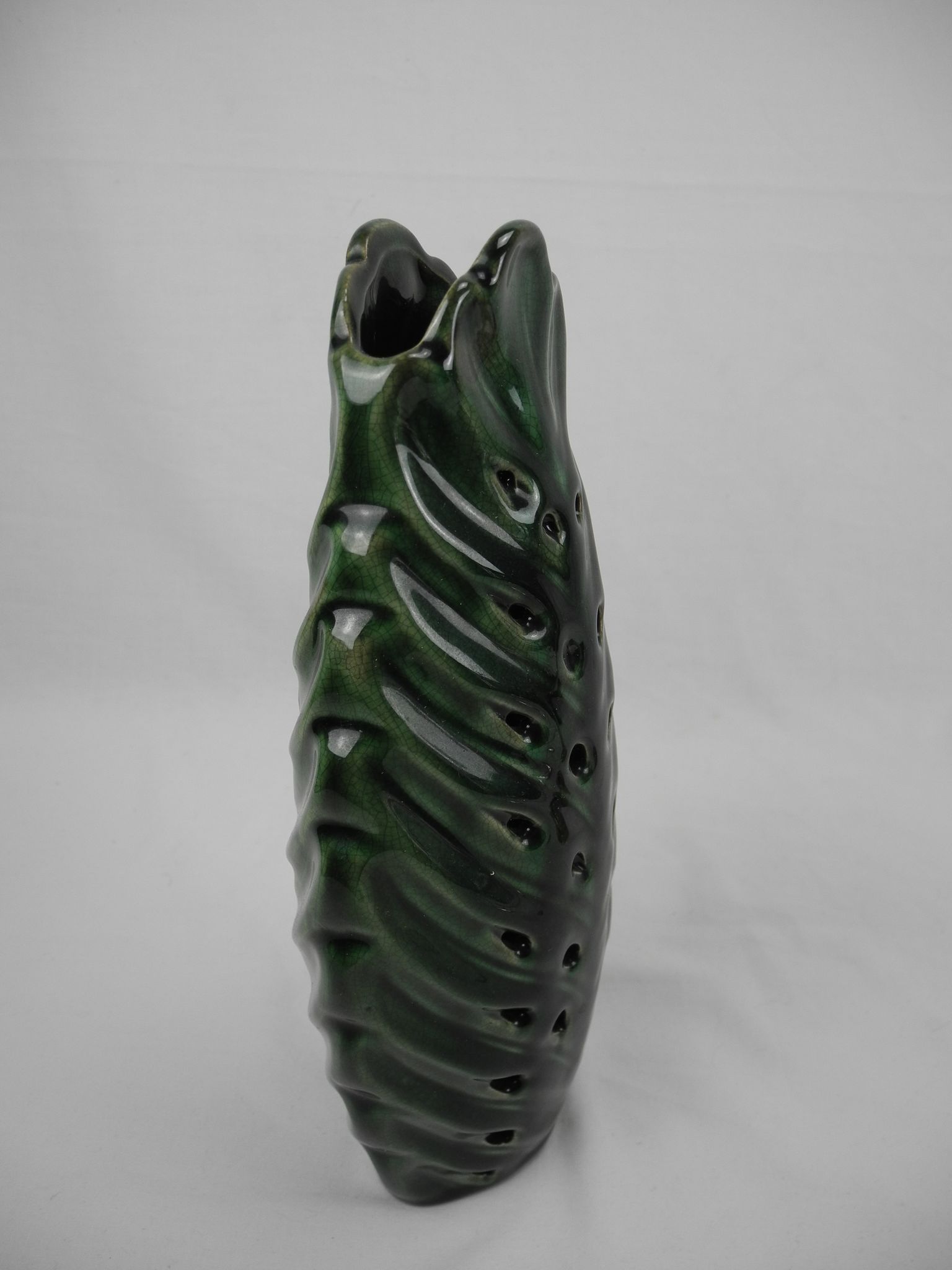 Vase imitation feuille