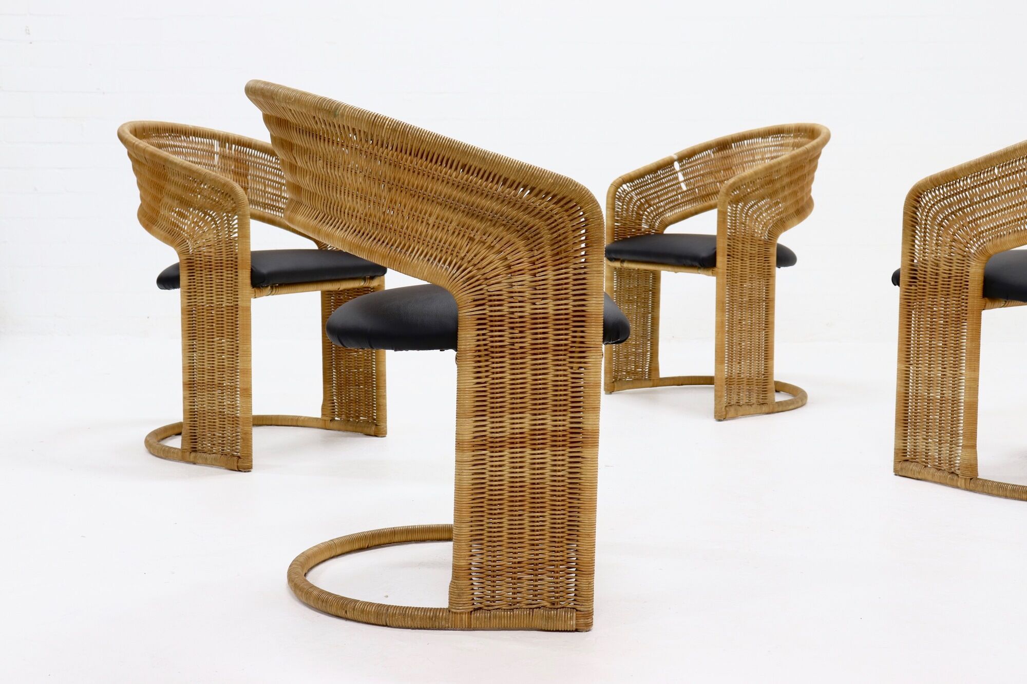 Set de 4 chaises de salle à manger en rotin par Luit van der Helm, Pays-Bas Années 1980