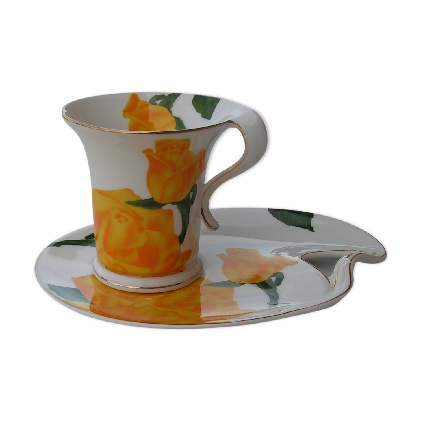 So french design porcelain cup and under cup