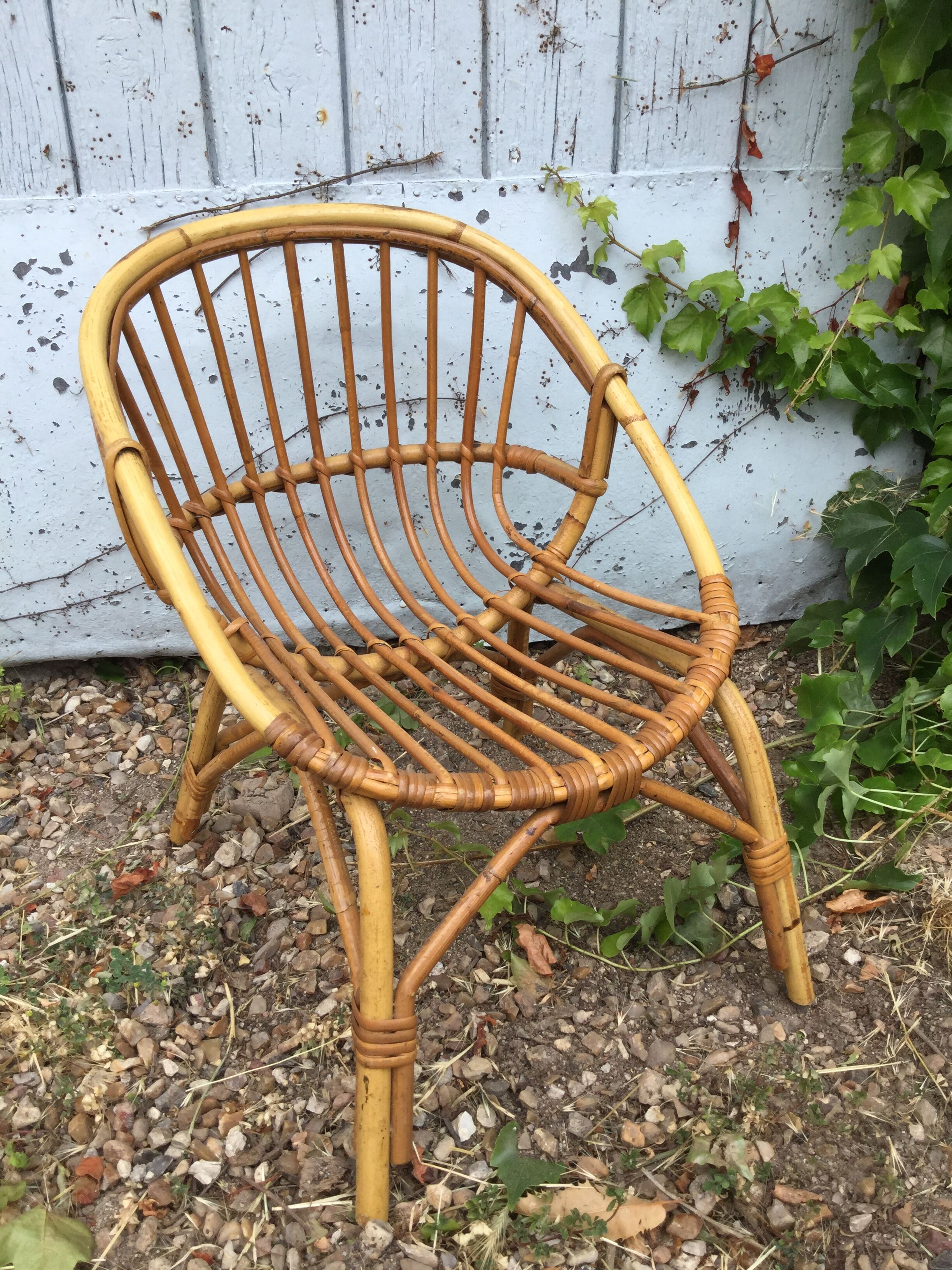 Children's basket rattan chair
