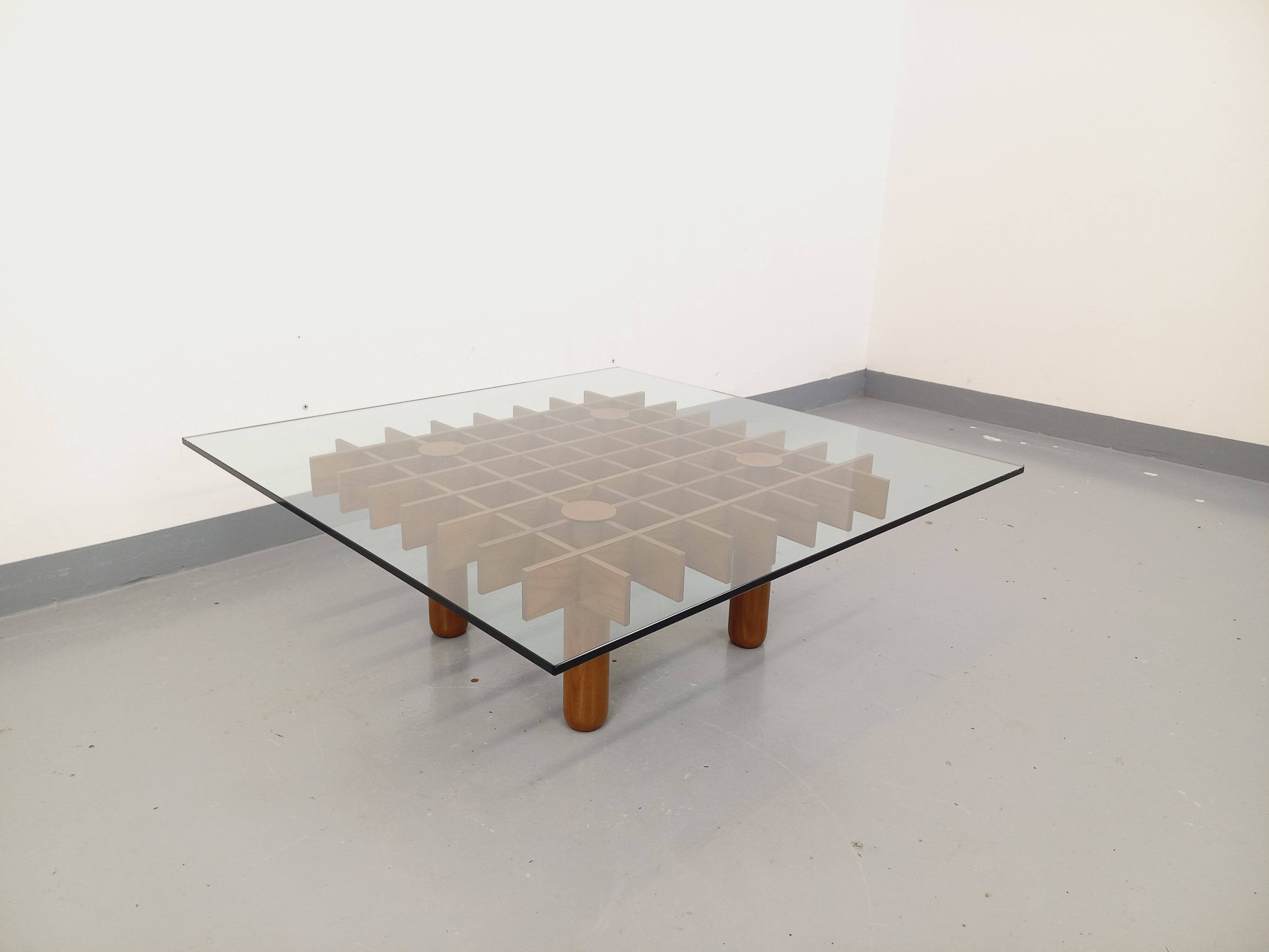 Vintage Italian square coffee table Kyoto by Gianfranco Frattini for Knoll