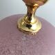 Lampe vintage en céramique laiton et boule en verre rose