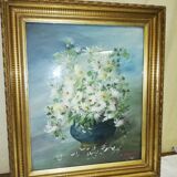 Table old bouquet of flowers frame dore