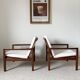 Paire de fauteuils 519 Hans Olsen teck et rotin