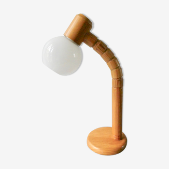 Lampe articulée en pin avec opaline style scandinave, années 70