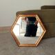 Miroir vintage hexagonale bohème chic en bois doré