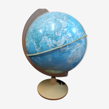 Globe terrestre vintage