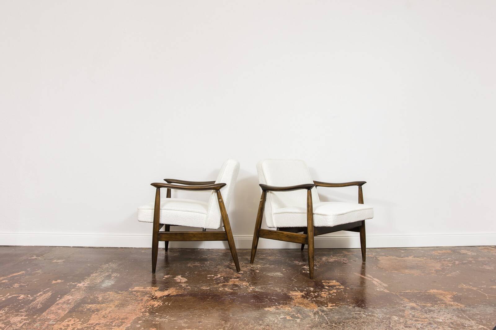 Pair of GFM 87 Armchairs Juliusz Kędziorek for Gościcińskie Furniture Fabryki, 1960s