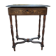 Couturière en bois