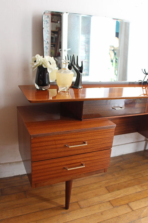 Vintage dressing table