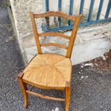 Straw country chair