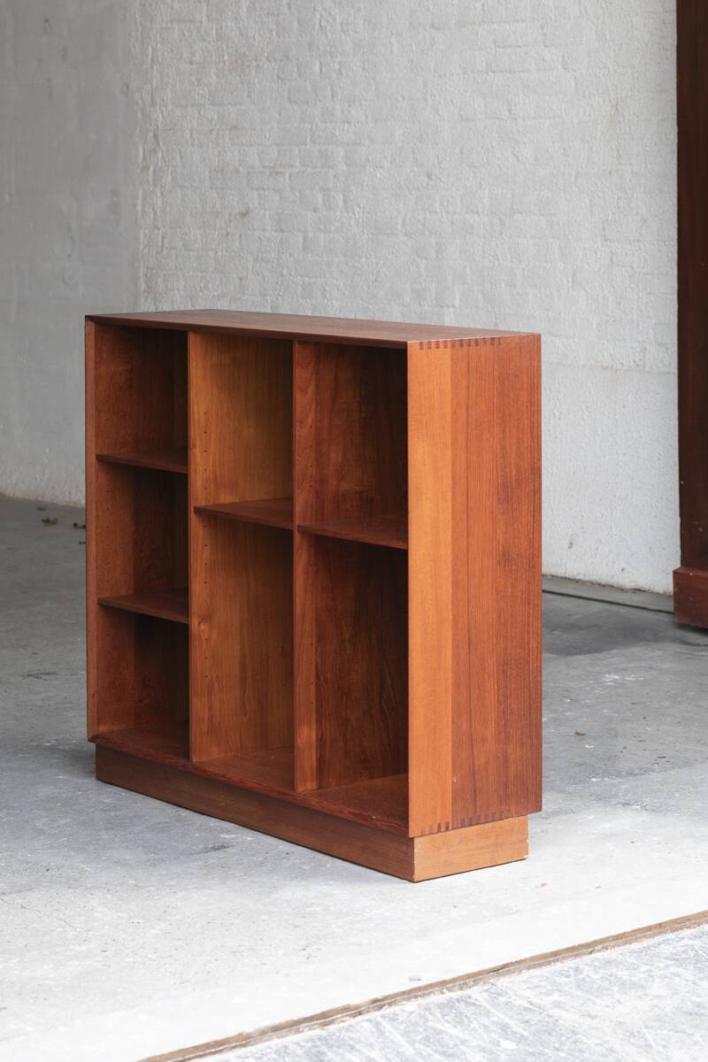Armoire de Peter Hvidt et Orla Mølgaard Nielsen pour Søbørg mobler, Danemark, années 1950