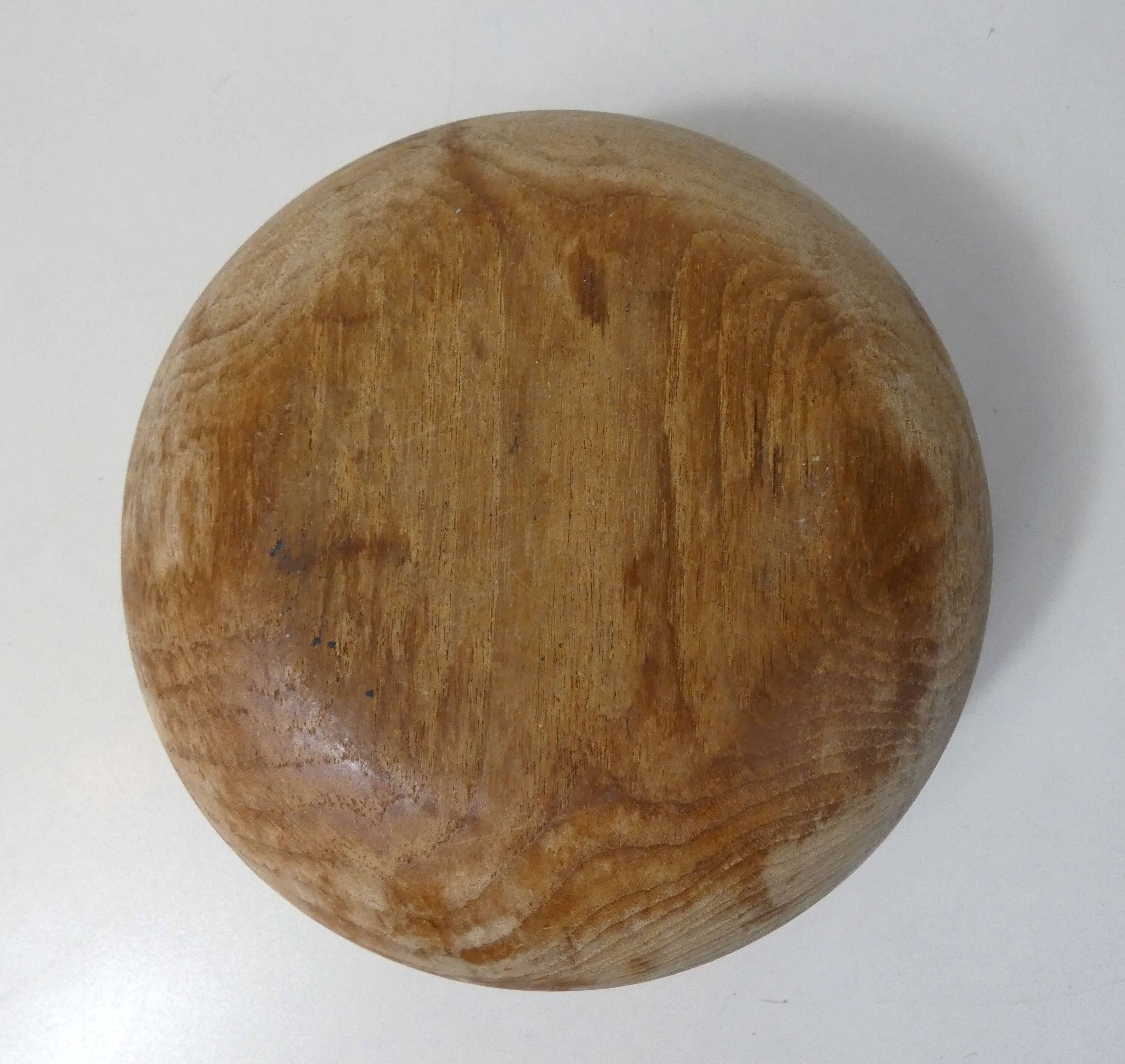turned wooden fruit bowl