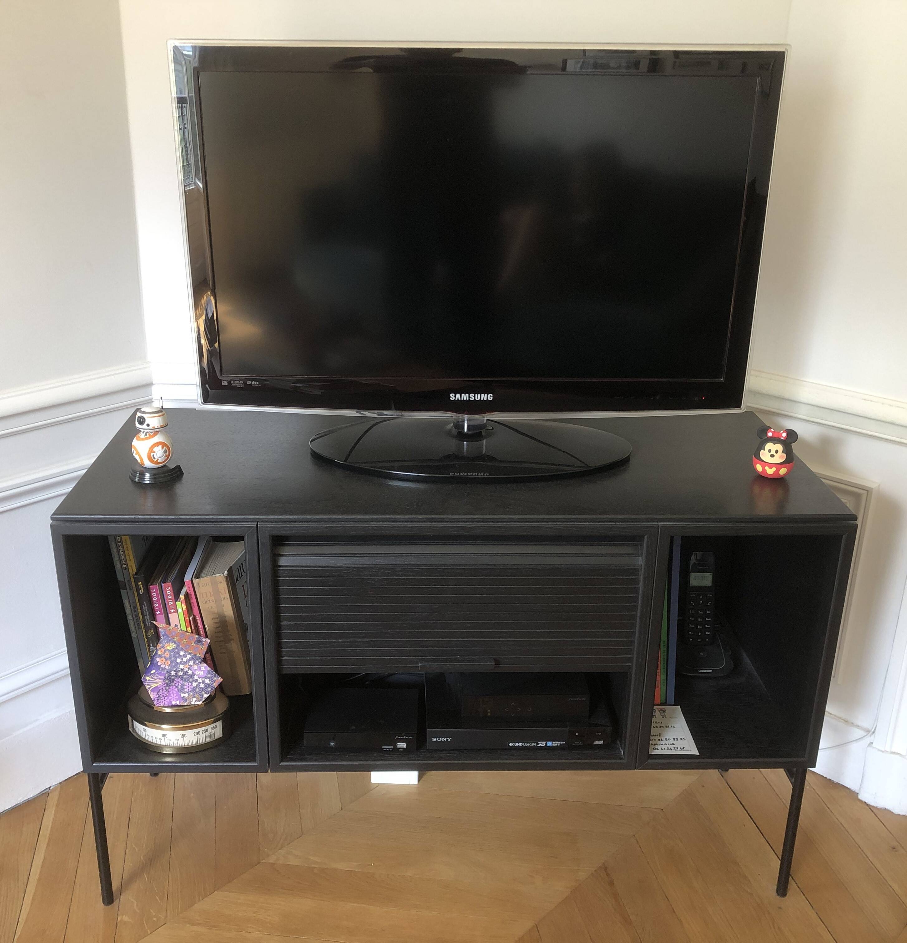 Northern Hifive storage system black TV cabinet