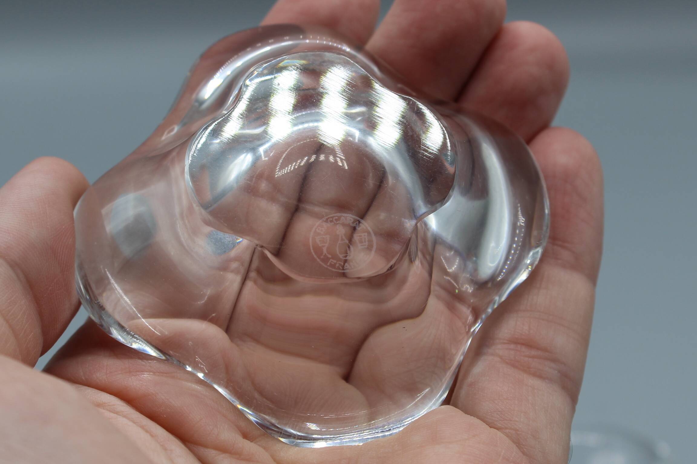 2 white crystal salt signature baccarat