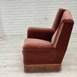 Fauteuil danois à dossier haut, années 1970, velours d'ameublement rose saumon, bois de hêtre.