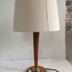Lampe de bureau chic en bois 1960