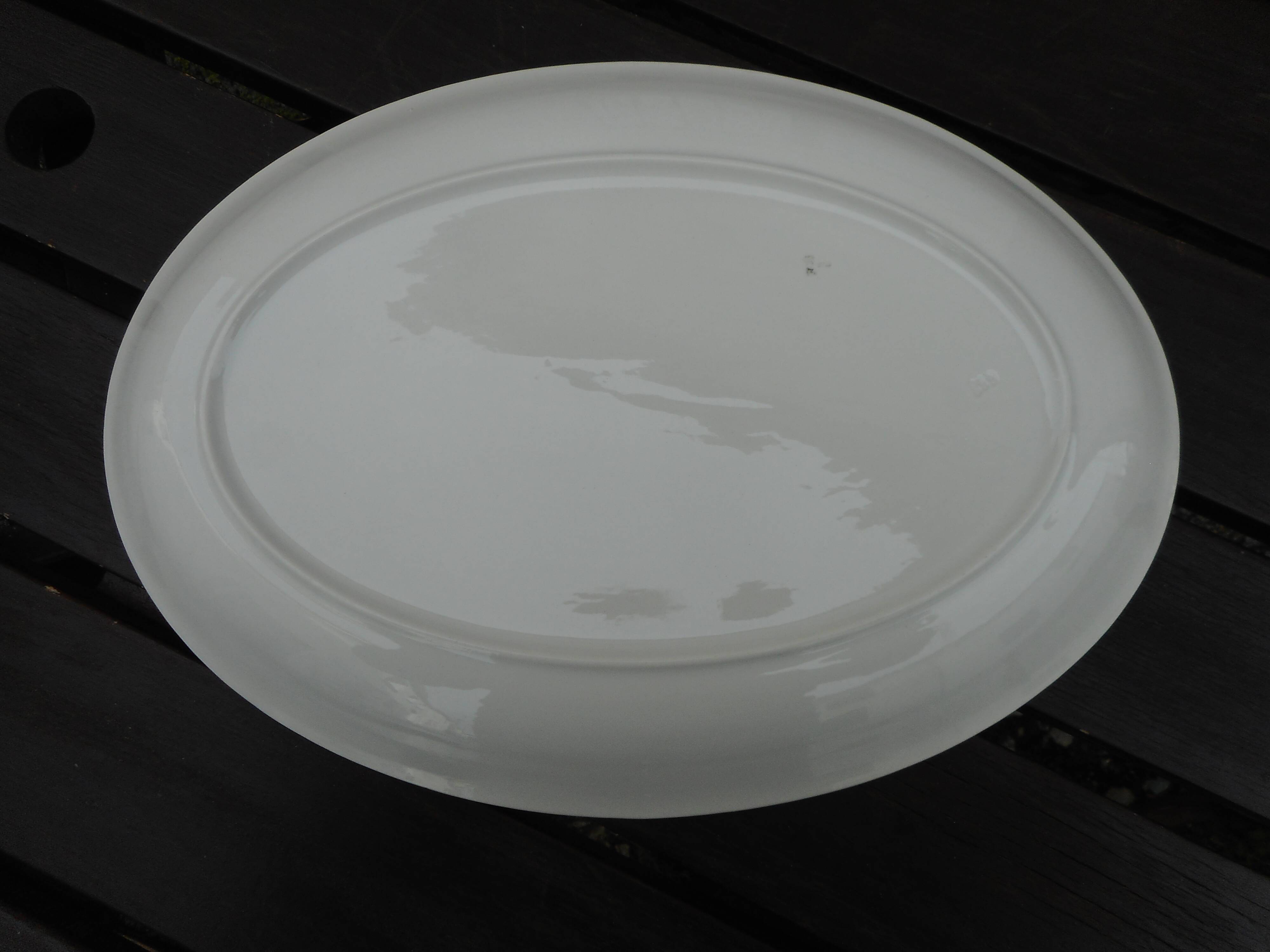 Dish earthenware floral decoration