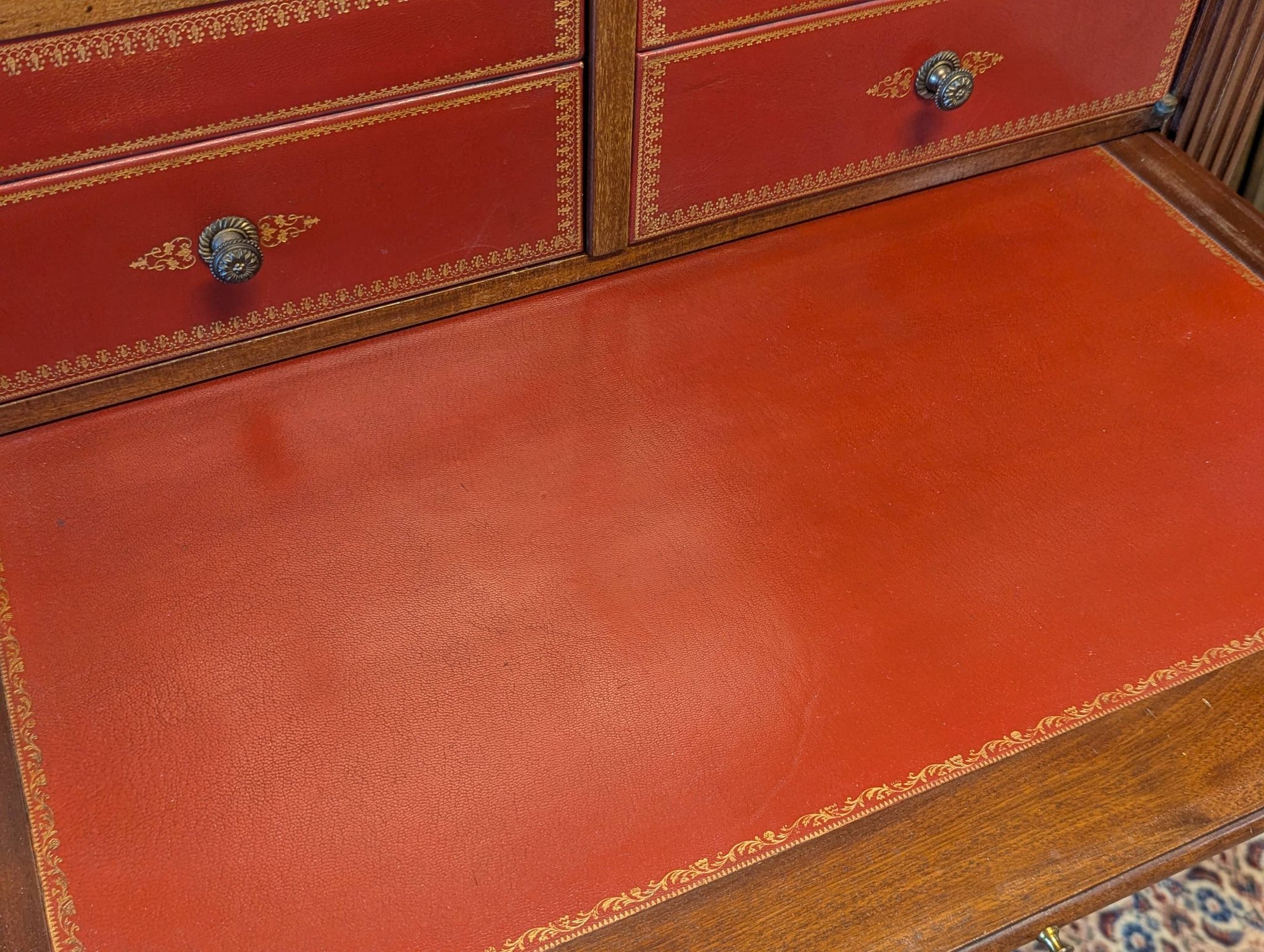 High buffet in the style of a cabinet maker